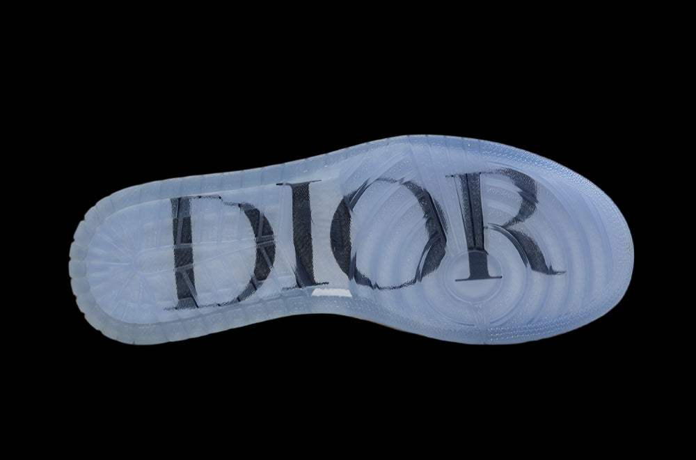 Air jordan 1 high X Dior